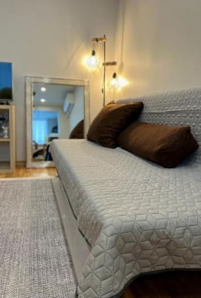 Апартамент ХАЙ / HAY Apartment